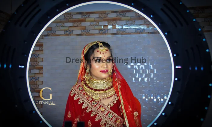 Barkha Makeup artist